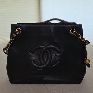 Chanel Black Caviar Leather Shoulder Bag *Entrupy COA Included*